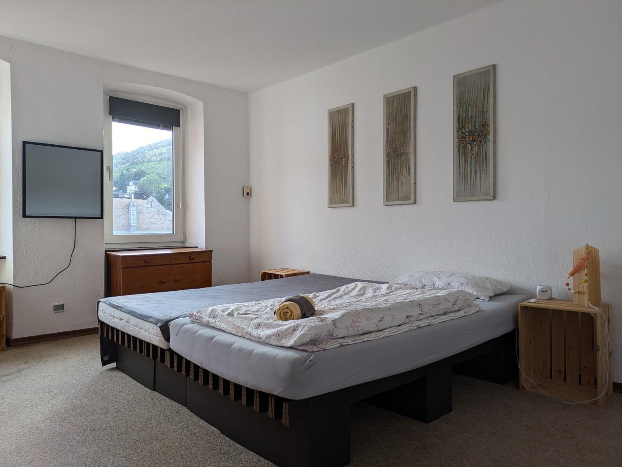 Monkey Factory - Mini Home-Stay Hostel Traben-Trarbach Quarto foto